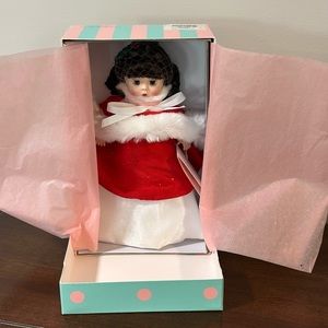 *NEW IN BOX* Madame Alexander Happy Holly Days 75015 Holiday Doll 2018